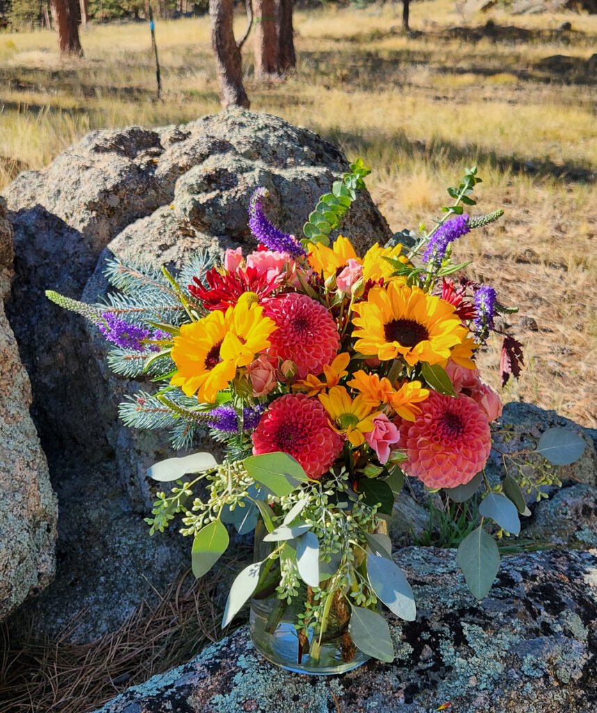 Sunflowers & Dahia Flower Arrangement