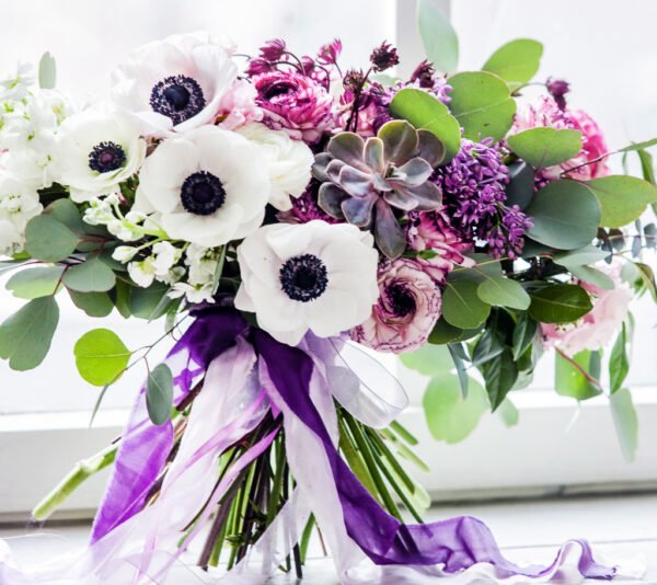 Florist's Choice Flower Arrangement - Image 4
