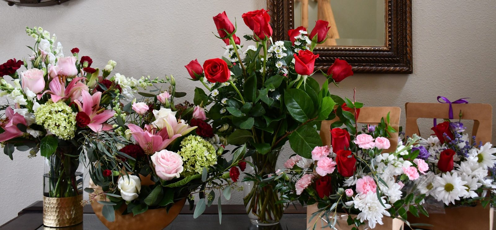 Lady Moon Flowers & Gifts