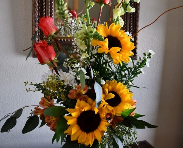 Irish Pot o' Gold Arrangement - Image 2