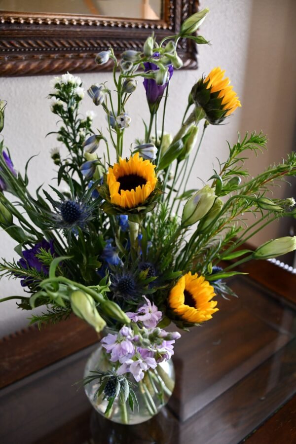 Lady Moon Sunflower Fields Bouquet - Image 7