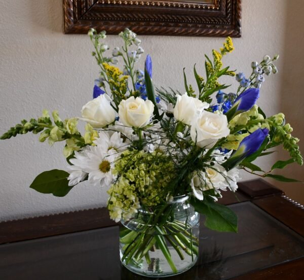 Twinkling Stars Vase Floral Arrangement