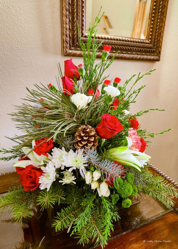 Locally Sourced Native Greenery Christmas Arrangements - Image 3