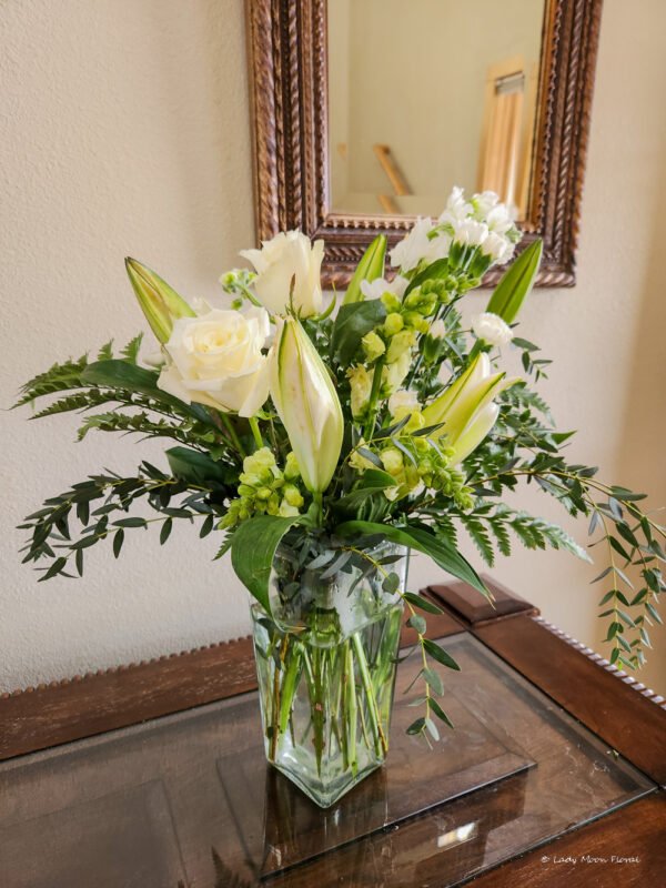 White Christmas Floral Arrangement - Image 6